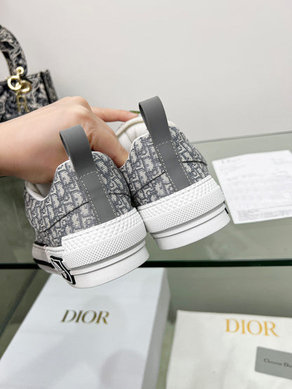 CHD Sneakers 2 Color 's
