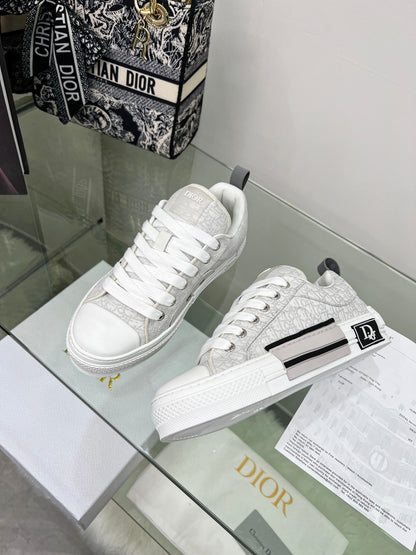 CHD Sneakers 2 Color 's