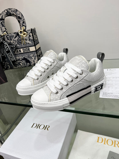 CHD Sneakers 2 Color 's