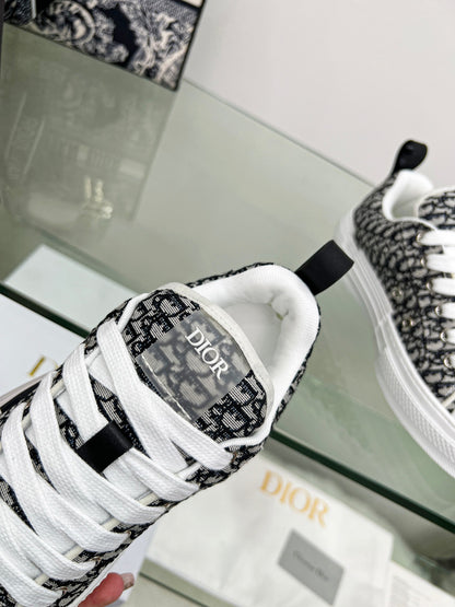 CHD Sneakers 2 Color 's
