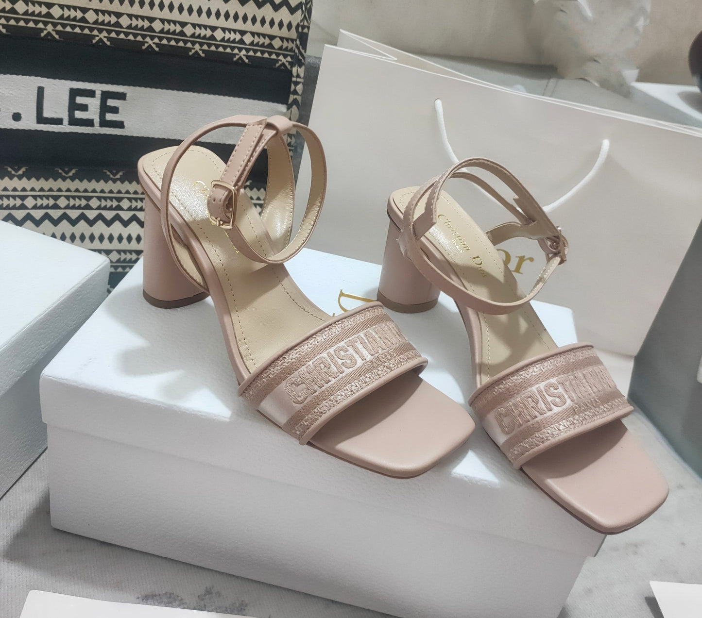 CHD Sandals Monogram  3 Color '