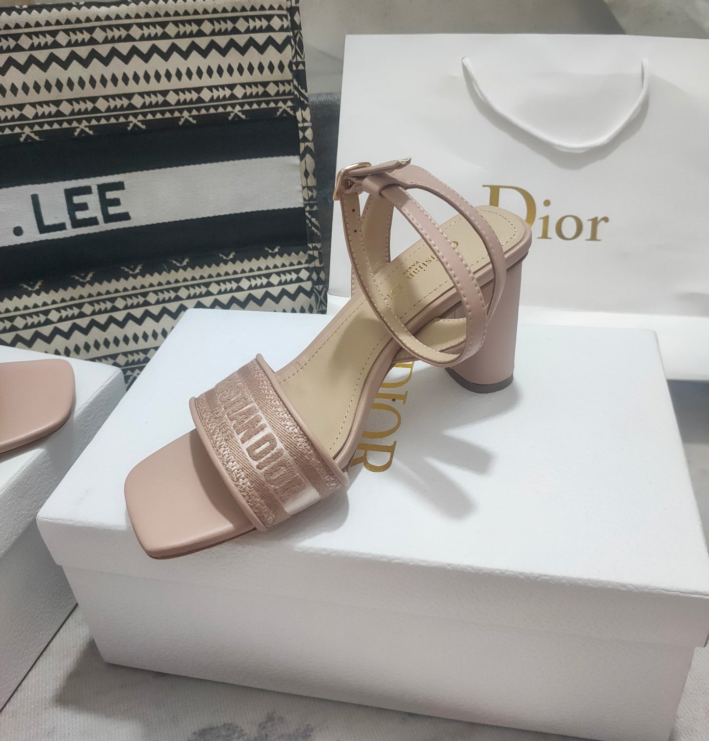 CHD Sandals Monogram  3 Color '