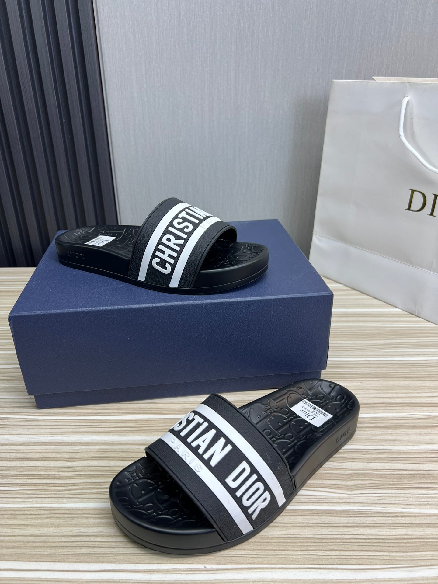 CHD Slippers Slider 2 Color 's 46