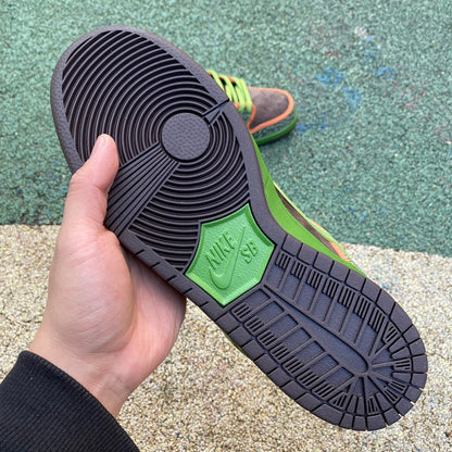 N^KE  Sneakers Dunk Low SB QS DE LA SOUL 46