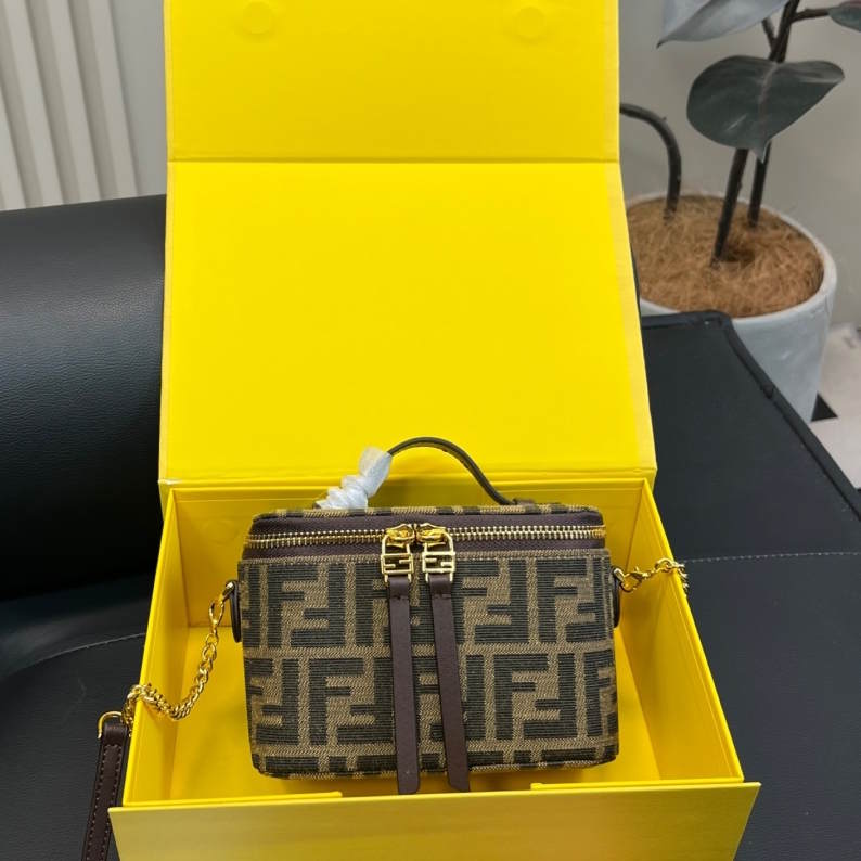 FEN Muse vanity case bag 3 Color's 16 cm
