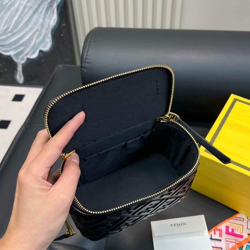 FEN Muse vanity case bag 3 Color's 16 cm