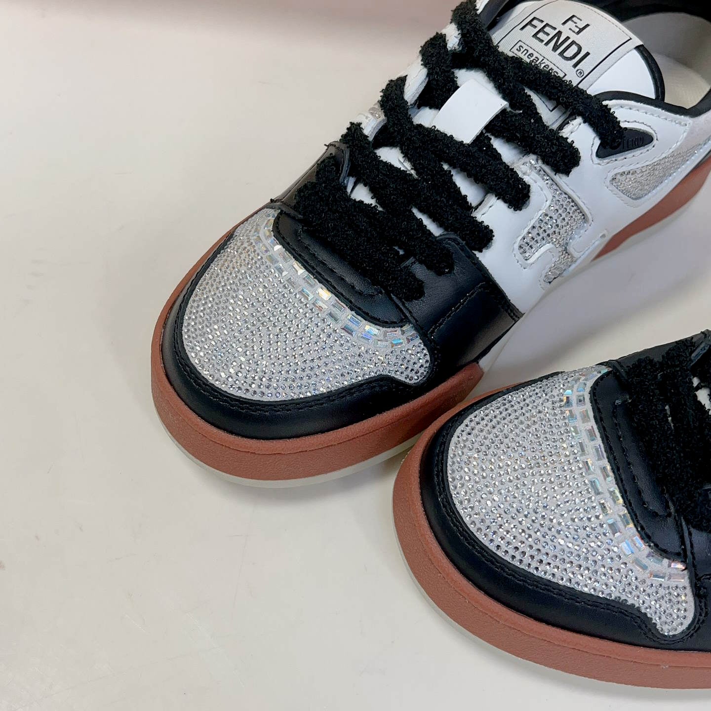 FEN Sneakers 3  Color 's  Low Rhinestones