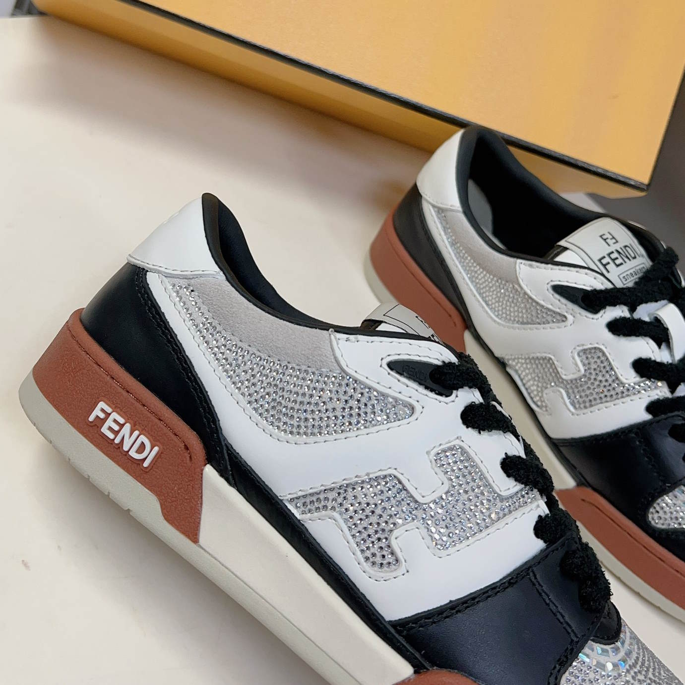 FEN Sneakers 3  Color 's  Low Rhinestones