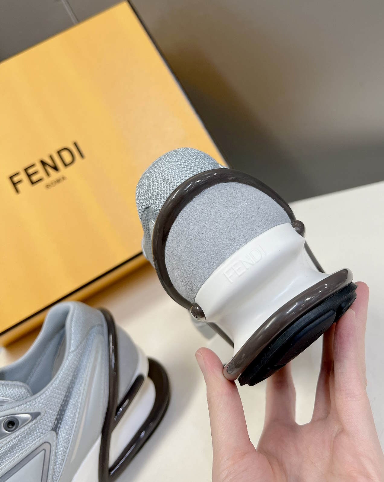 FEN Sneakers 3 Color 's