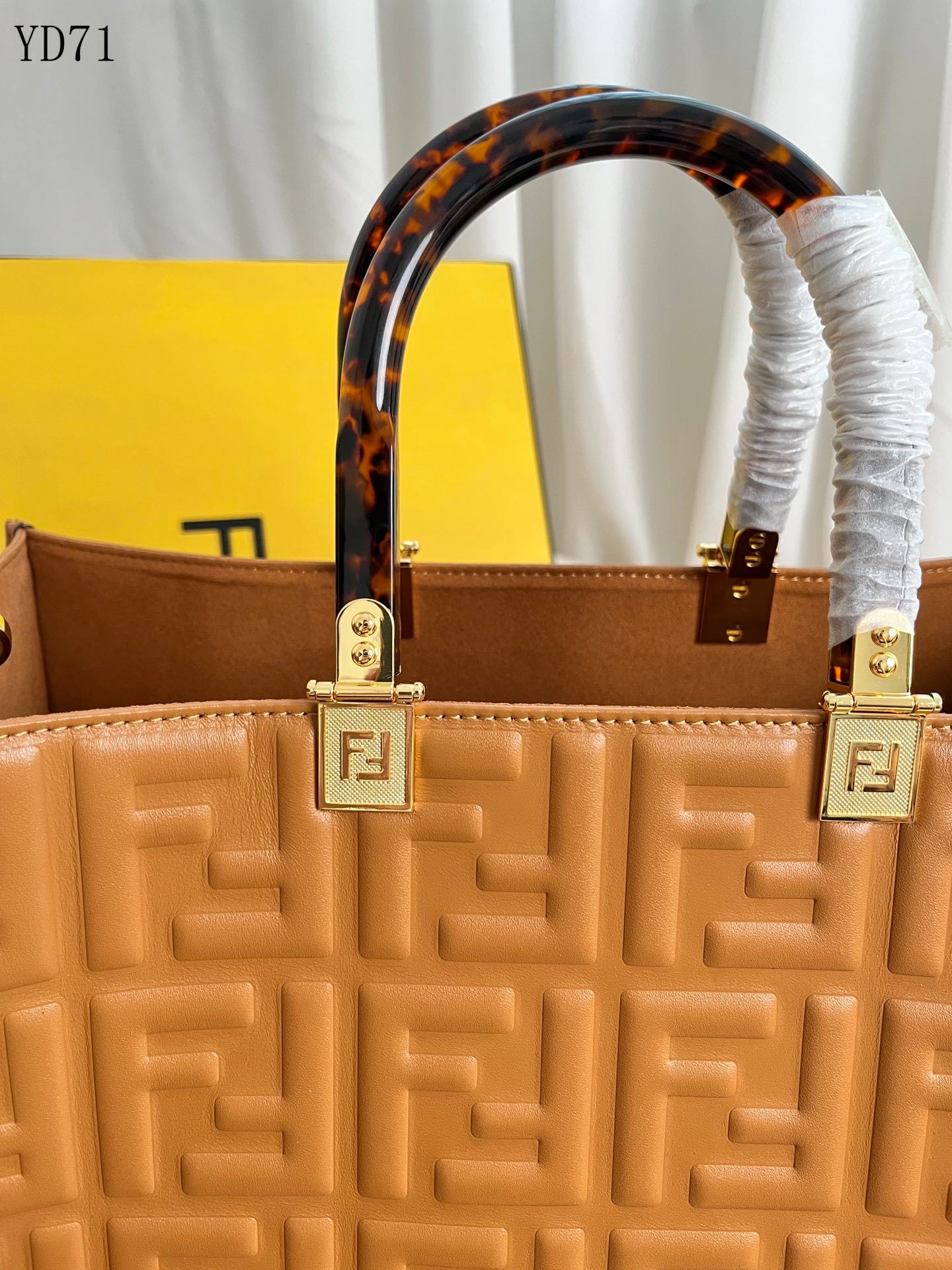 FEN  Bag Tote 2 Color 's leather 35 cm