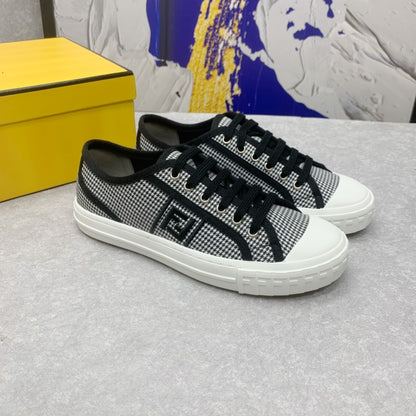 FEN Sneakers 2 Color 's