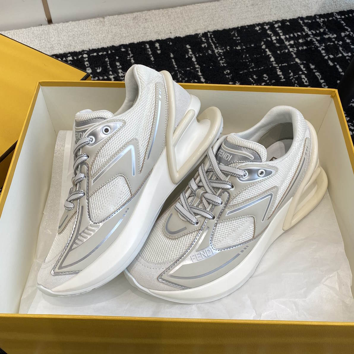 FEN  Woman Trainers Sneakers  2 Color 's