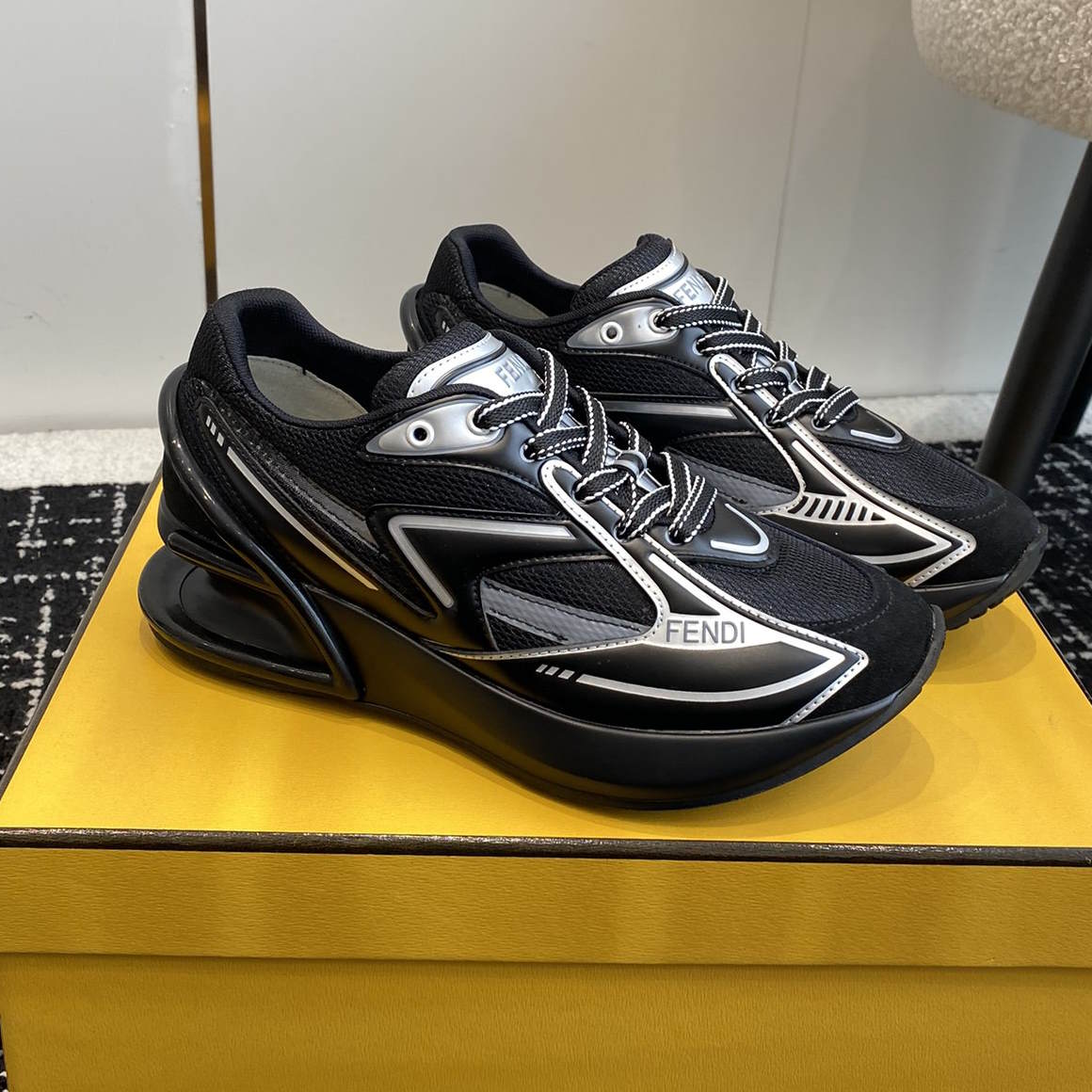 FEN  Woman Trainers Sneakers  2 Color 's