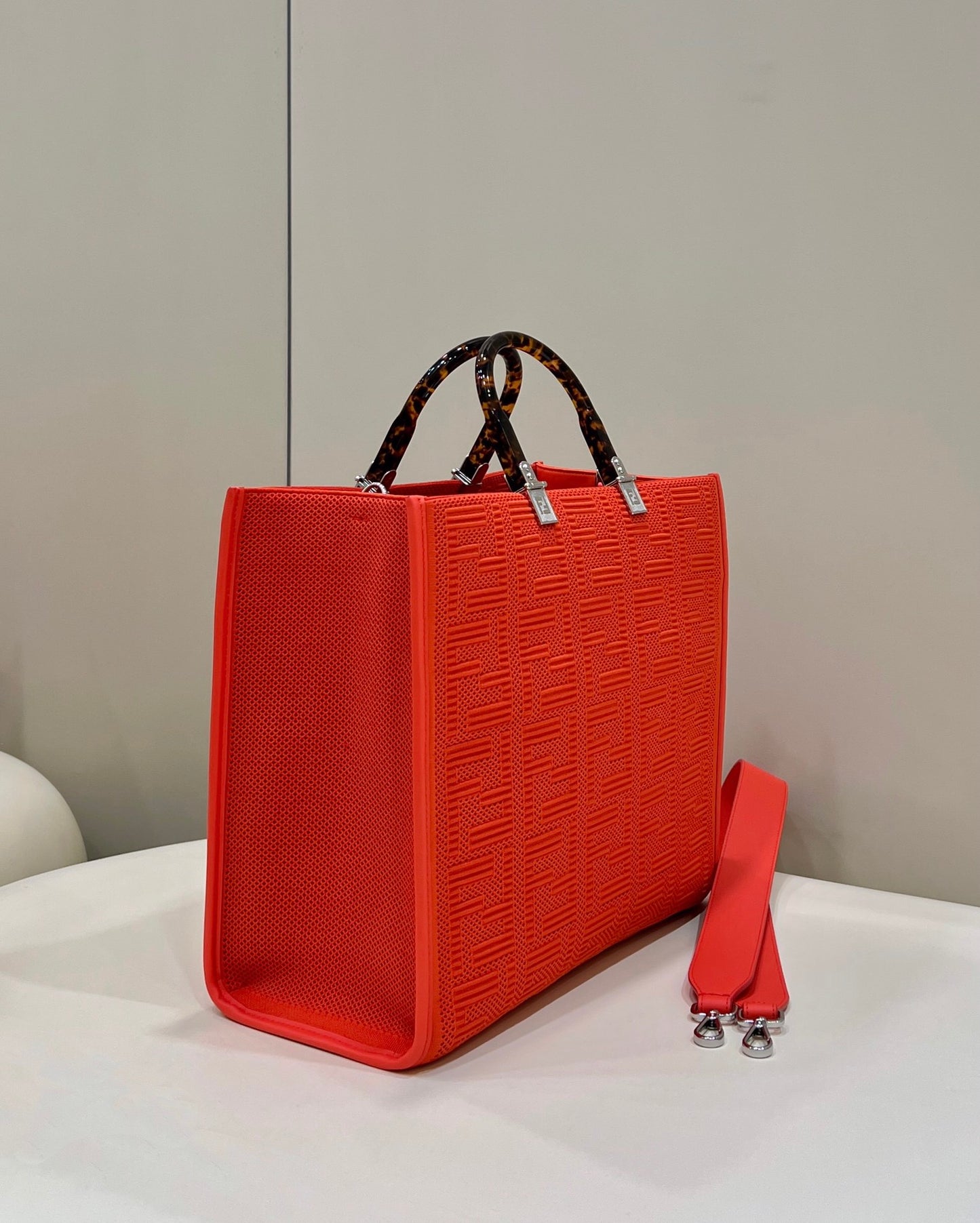 FEN Tote Bag 4 Color 's  36 cm