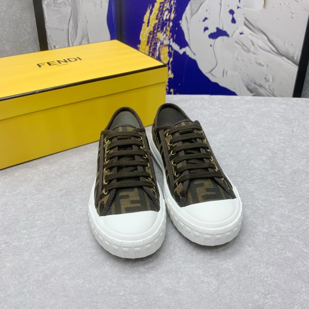 FEN Sneakers 2 Color 's