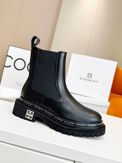 GIVENJY Boots  Woman