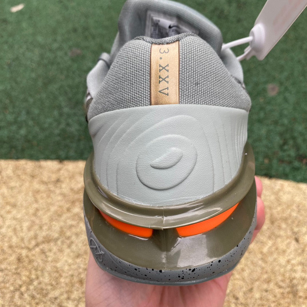 N*ke GT 2.0 Devin Booker Sneakers 46