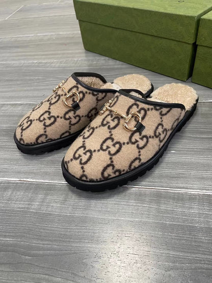 GU  Slippers Mule