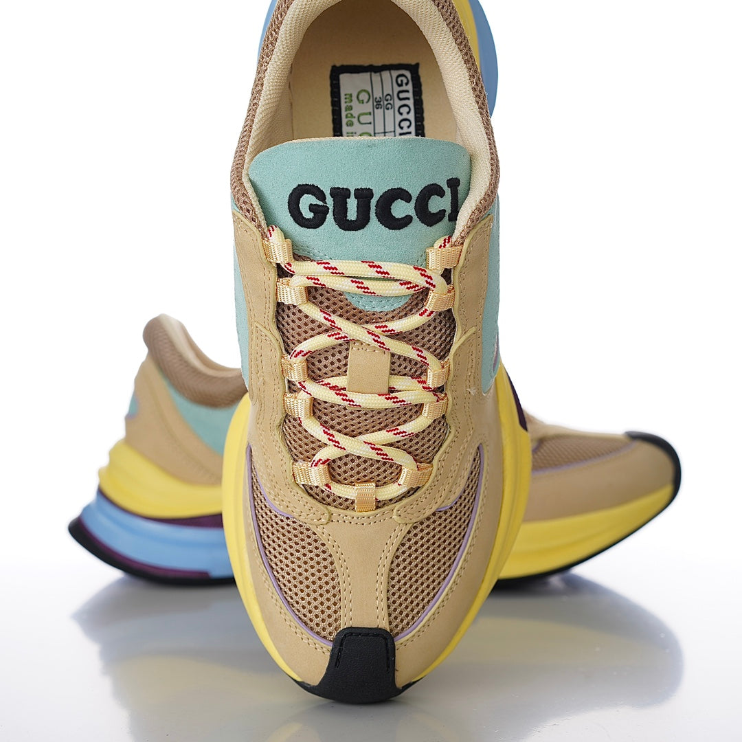 GU Runner Sneakers 2 Color s
