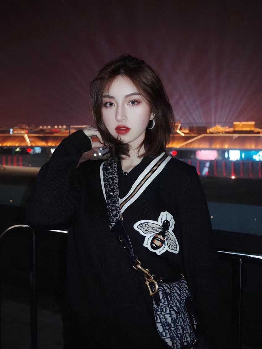 GU Sweater