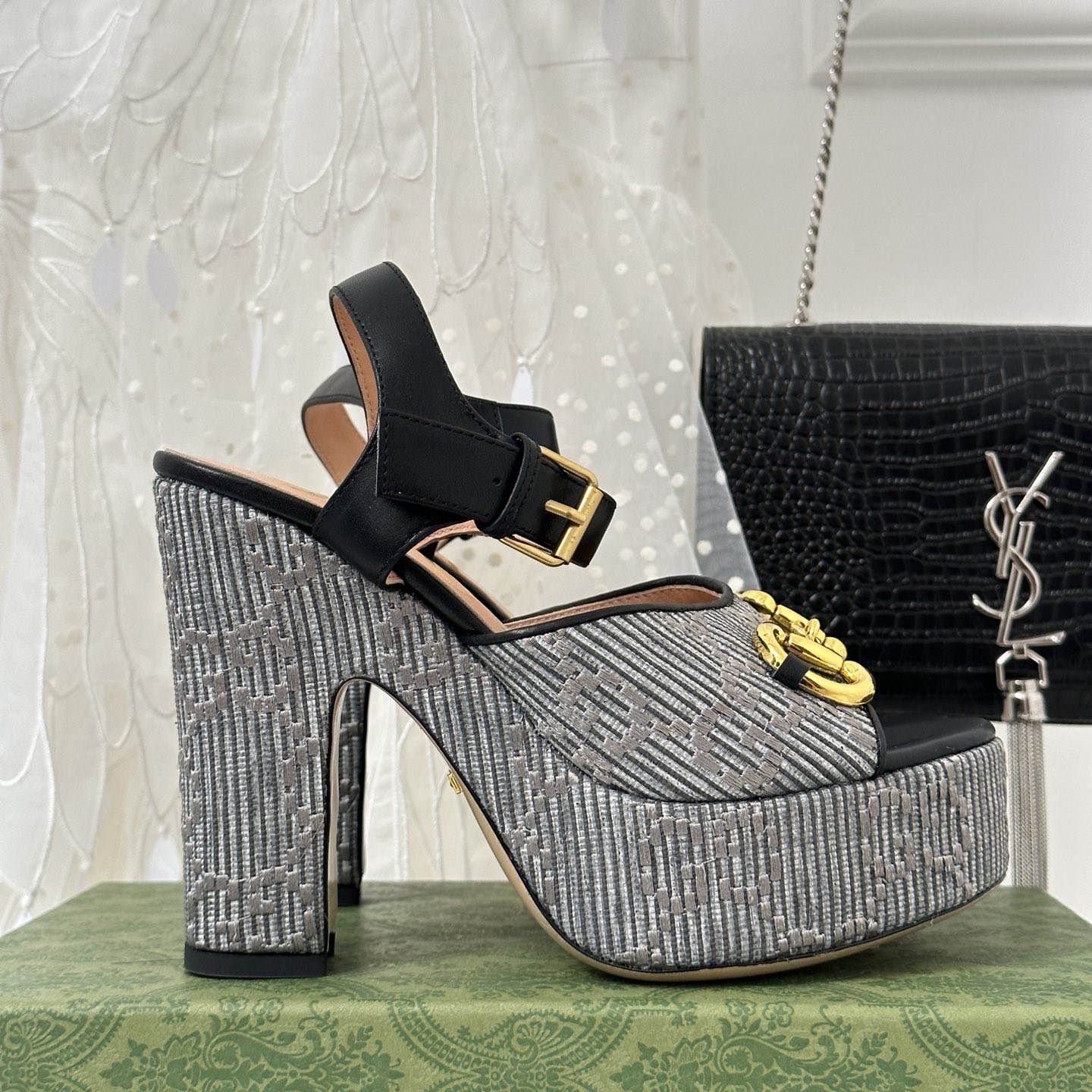 GU Sandals Platform  2 color 's