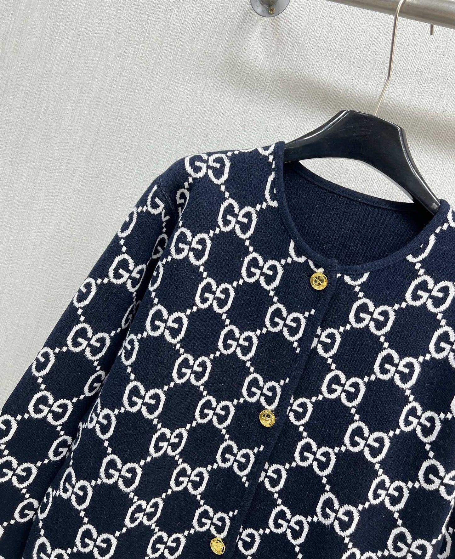 GU Coat Woman  Jacket Cardigan limited 2 Side