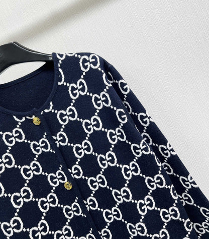 GU Coat Woman  Jacket Cardigan limited 2 Side