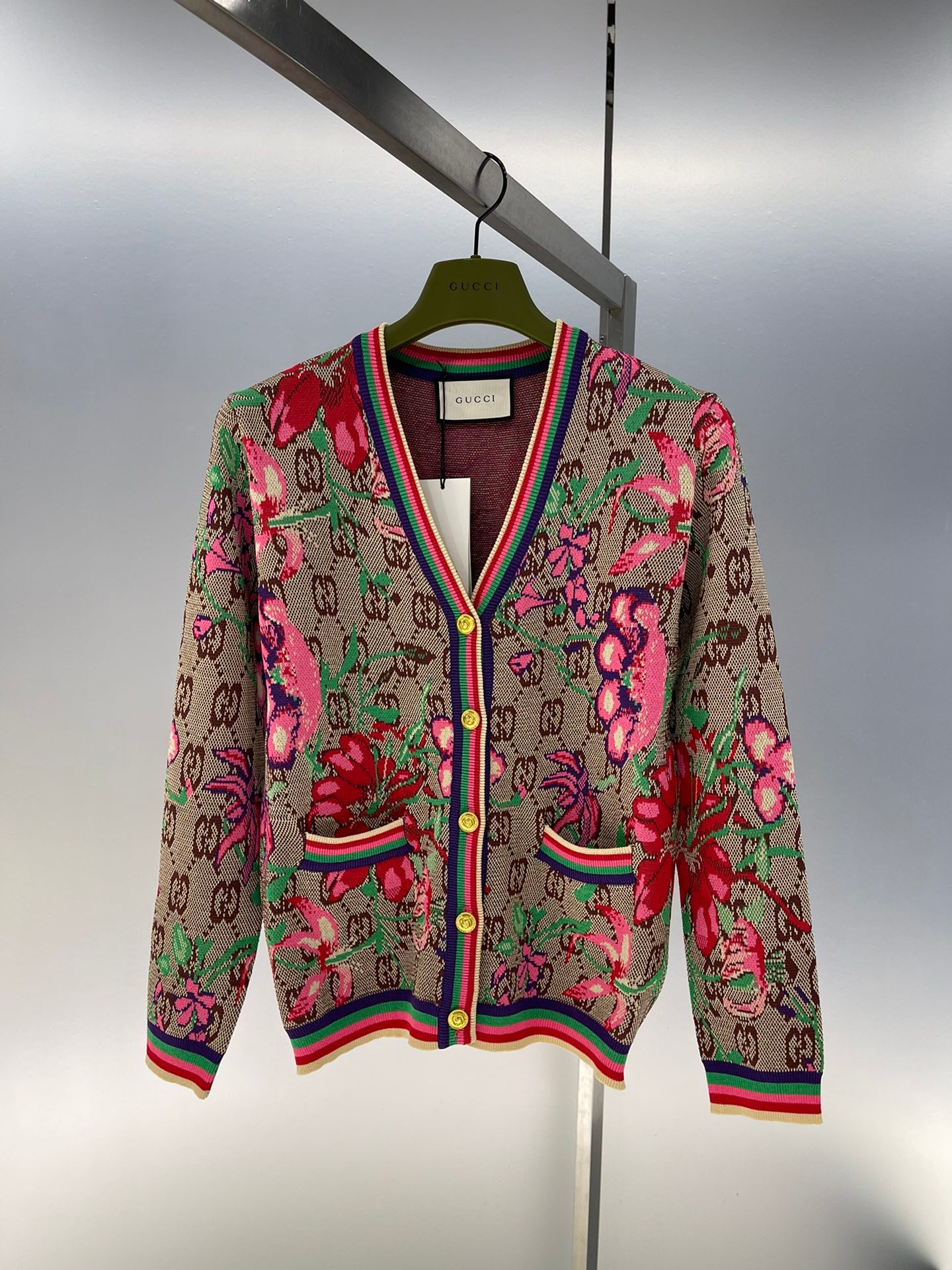 GU Jacket Pullover Woman