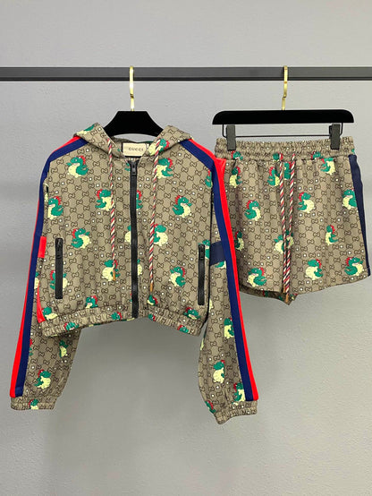 GU  Sport Suits  Woman Dragon print