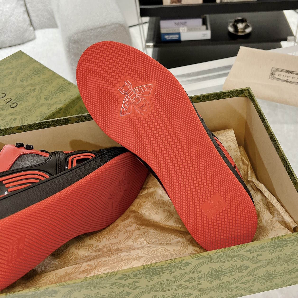 GU  Sneakers 4 Color 's