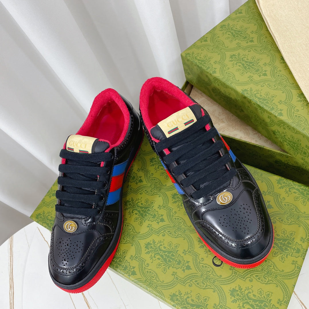 GU  Sneakers