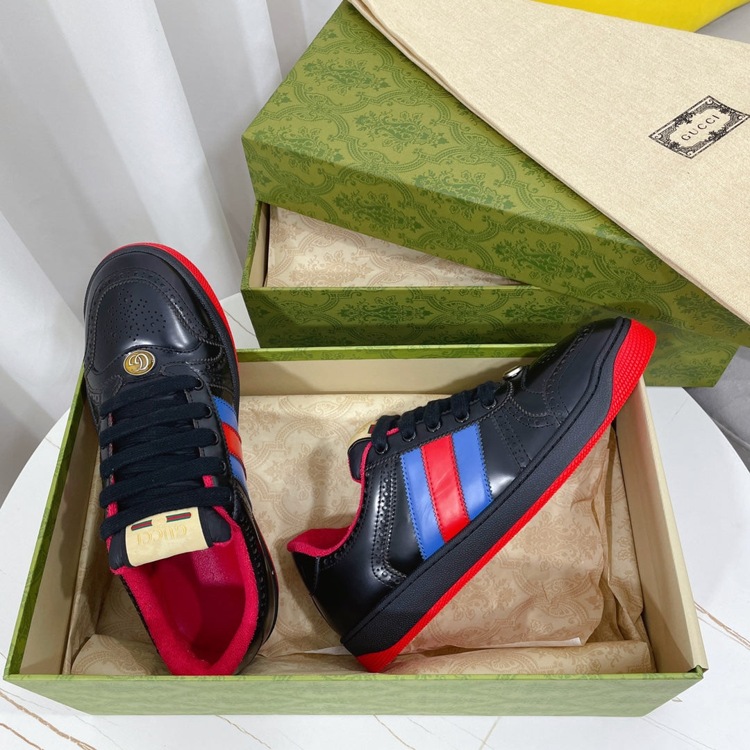GU  Sneakers