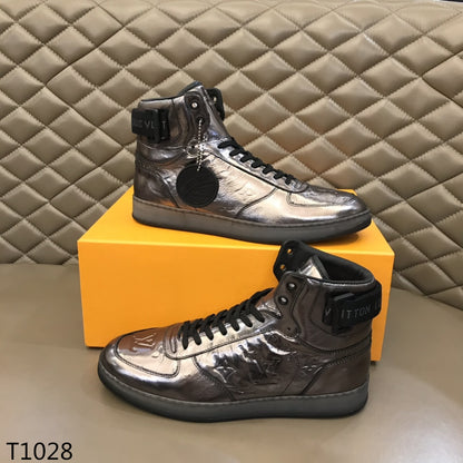 LU Sneakers