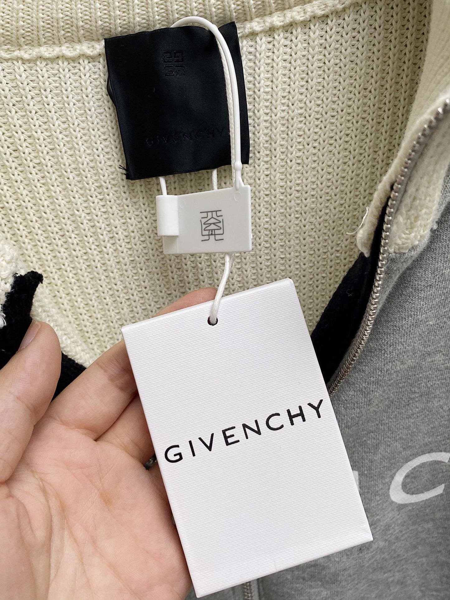 GIVENJY  Sweater  Sweatshirt 2 Color 's