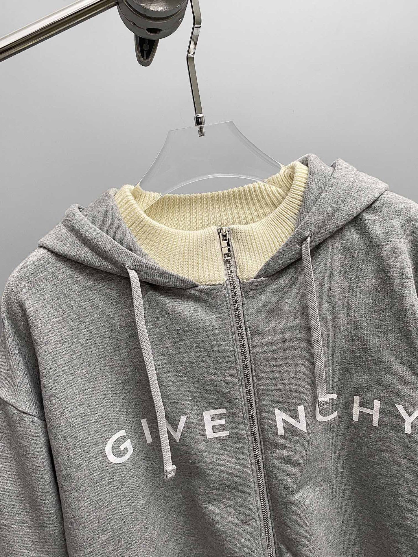 GIVENJY  Sweater  Sweatshirt 2 Color 's