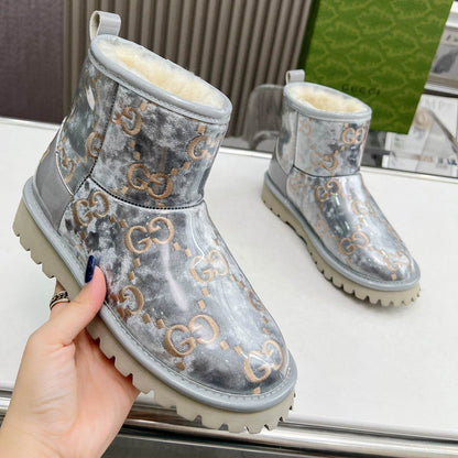 GU UGG  Boots  2 color 's