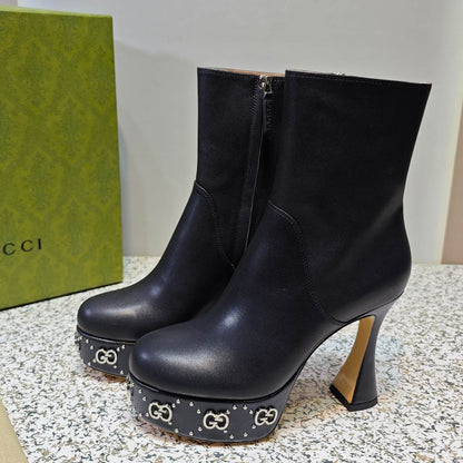 GU Boots  Heels Woman