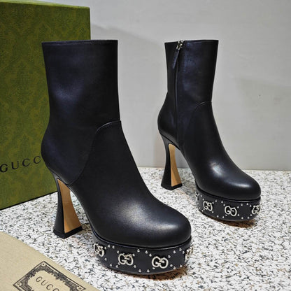 GU Boots  Heels Woman