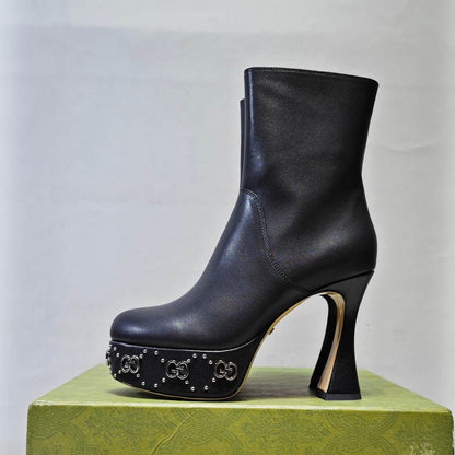 GU Boots  Heels Woman