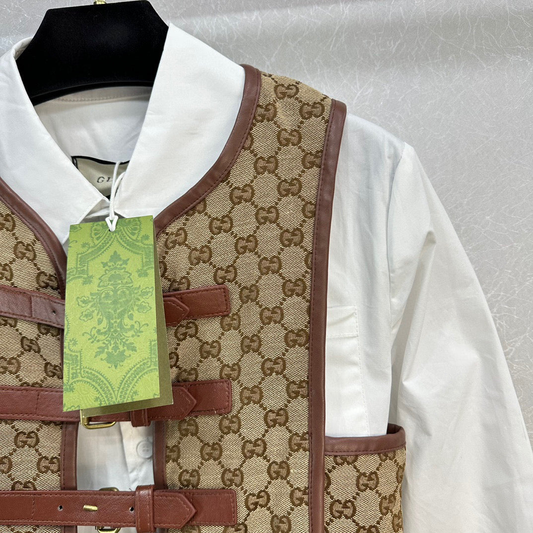 GU jacket Canvas Buckle Fastening Vest