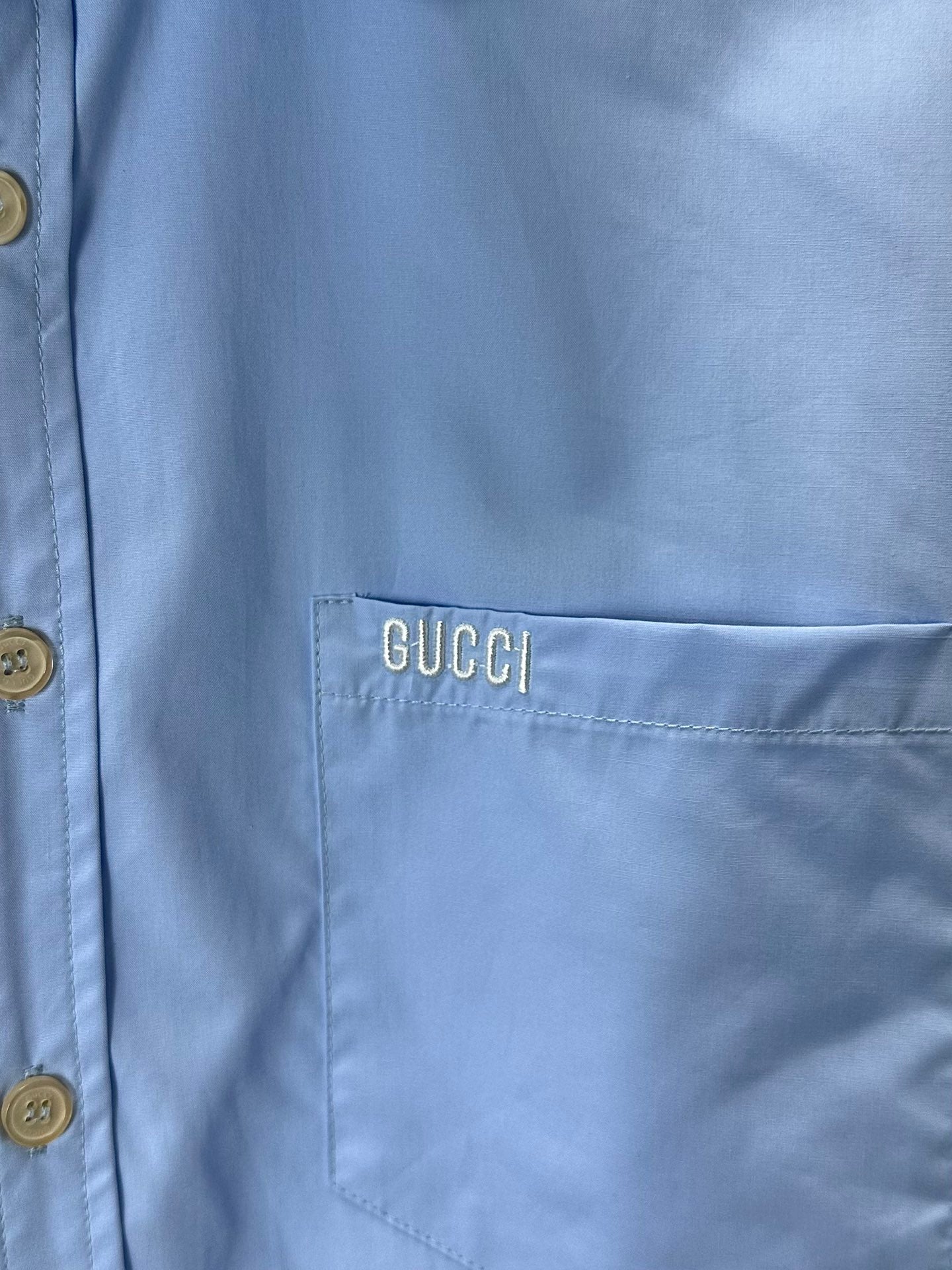 GU  T -shirt Shirt