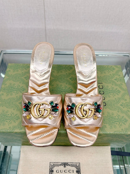 GU  Slippers Slide 2 Color's