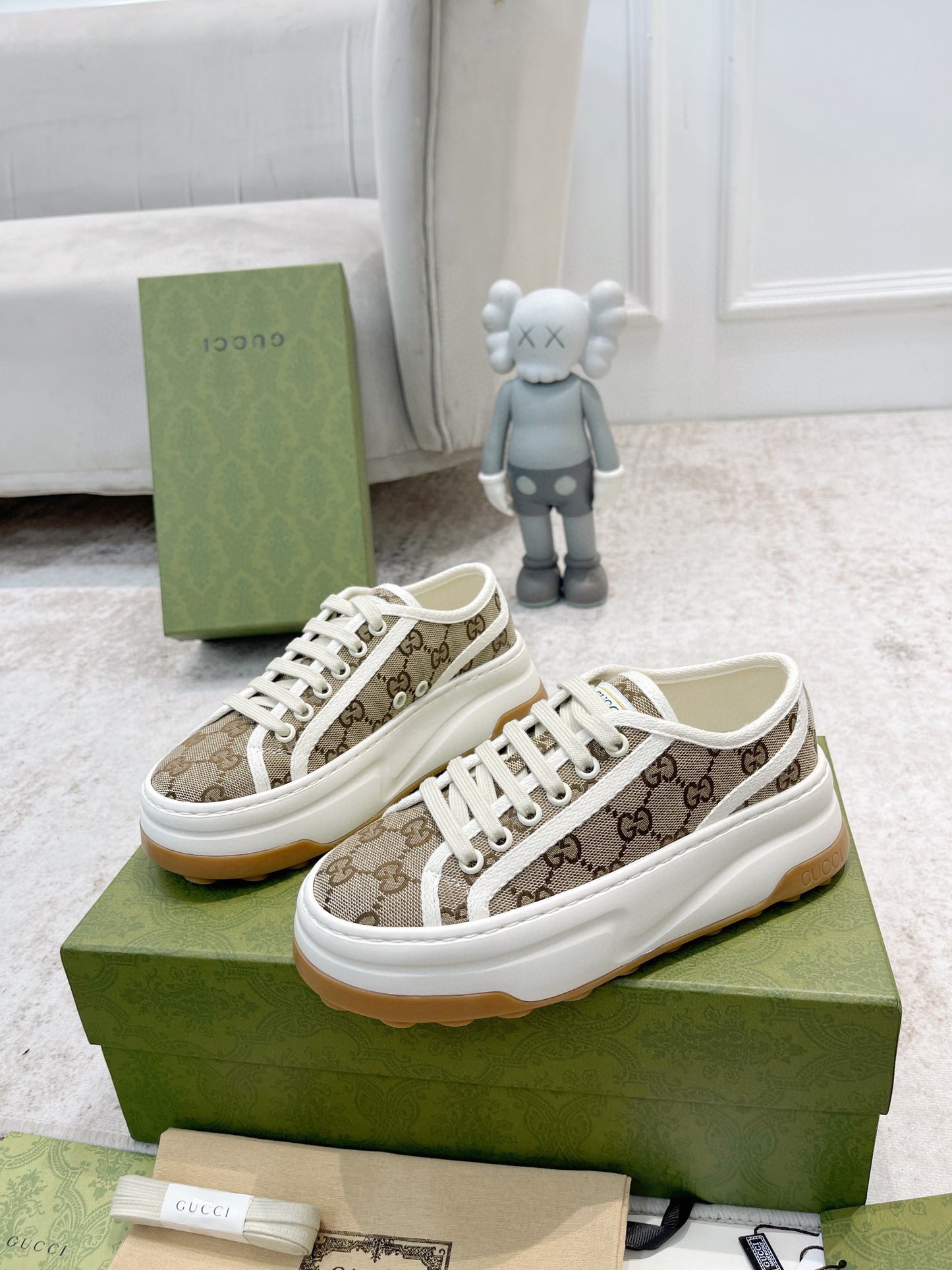 GU  sneakers Runner Low