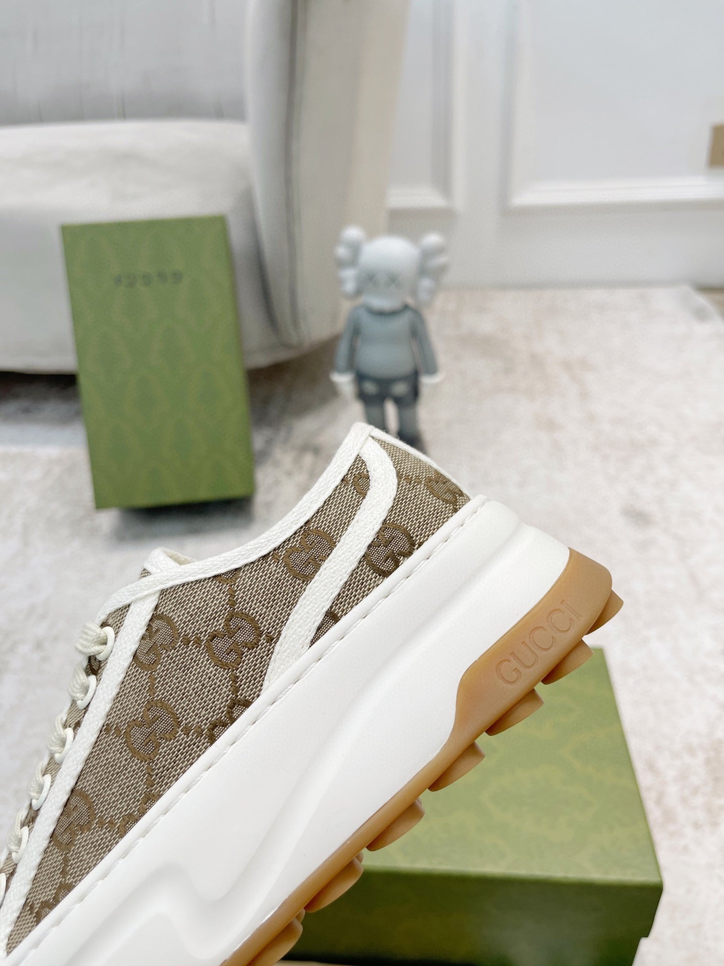 GU  sneakers Runner Low