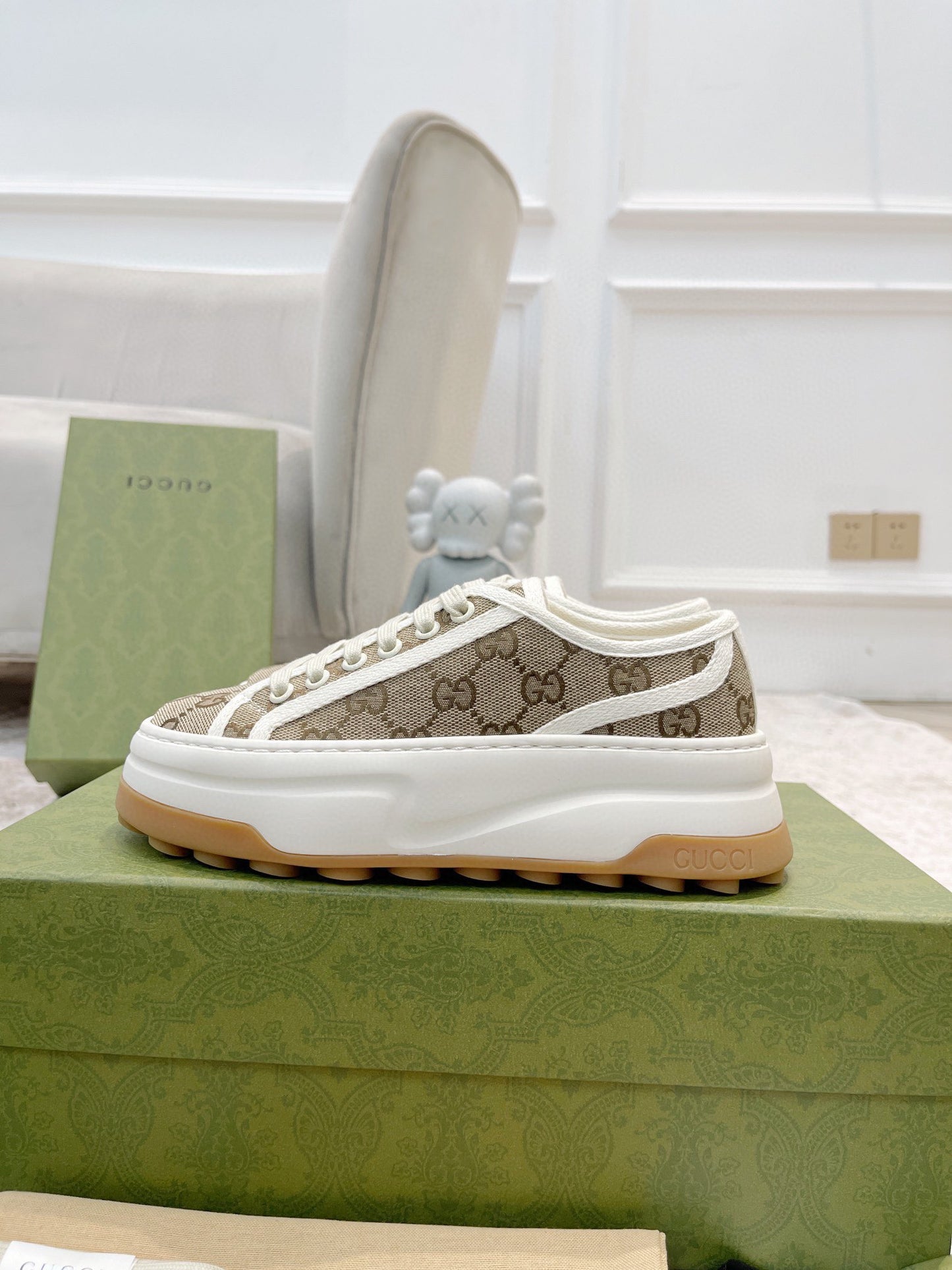 GU  sneakers Runner Low