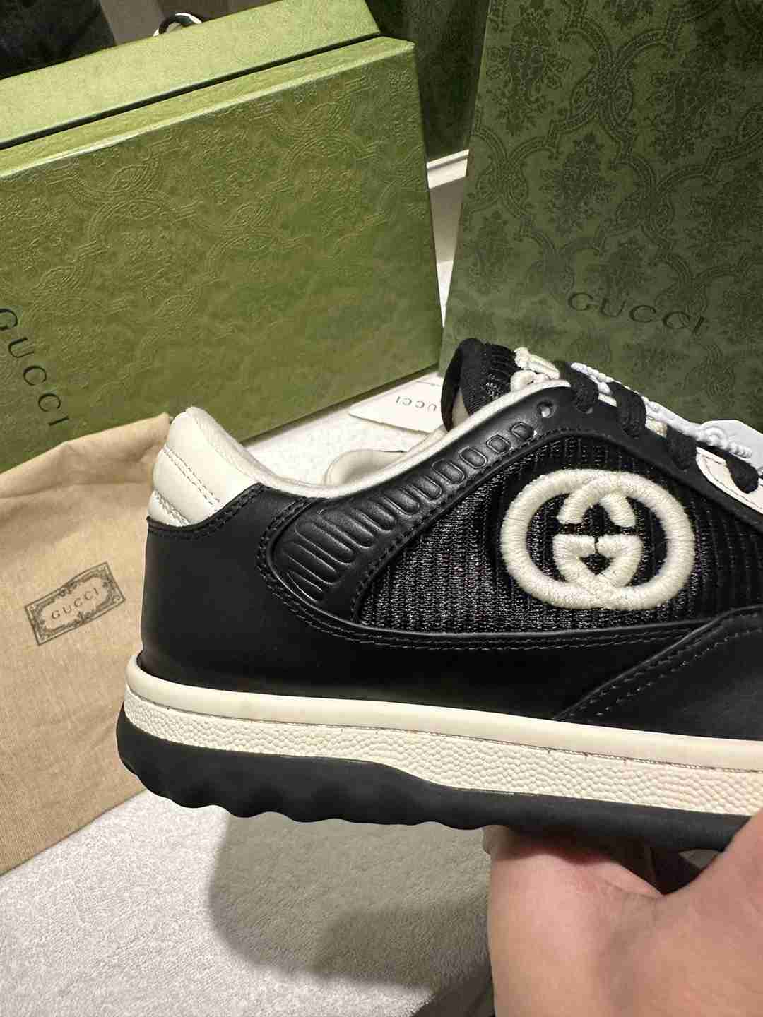 LU Sneakers Jumbo Logo White