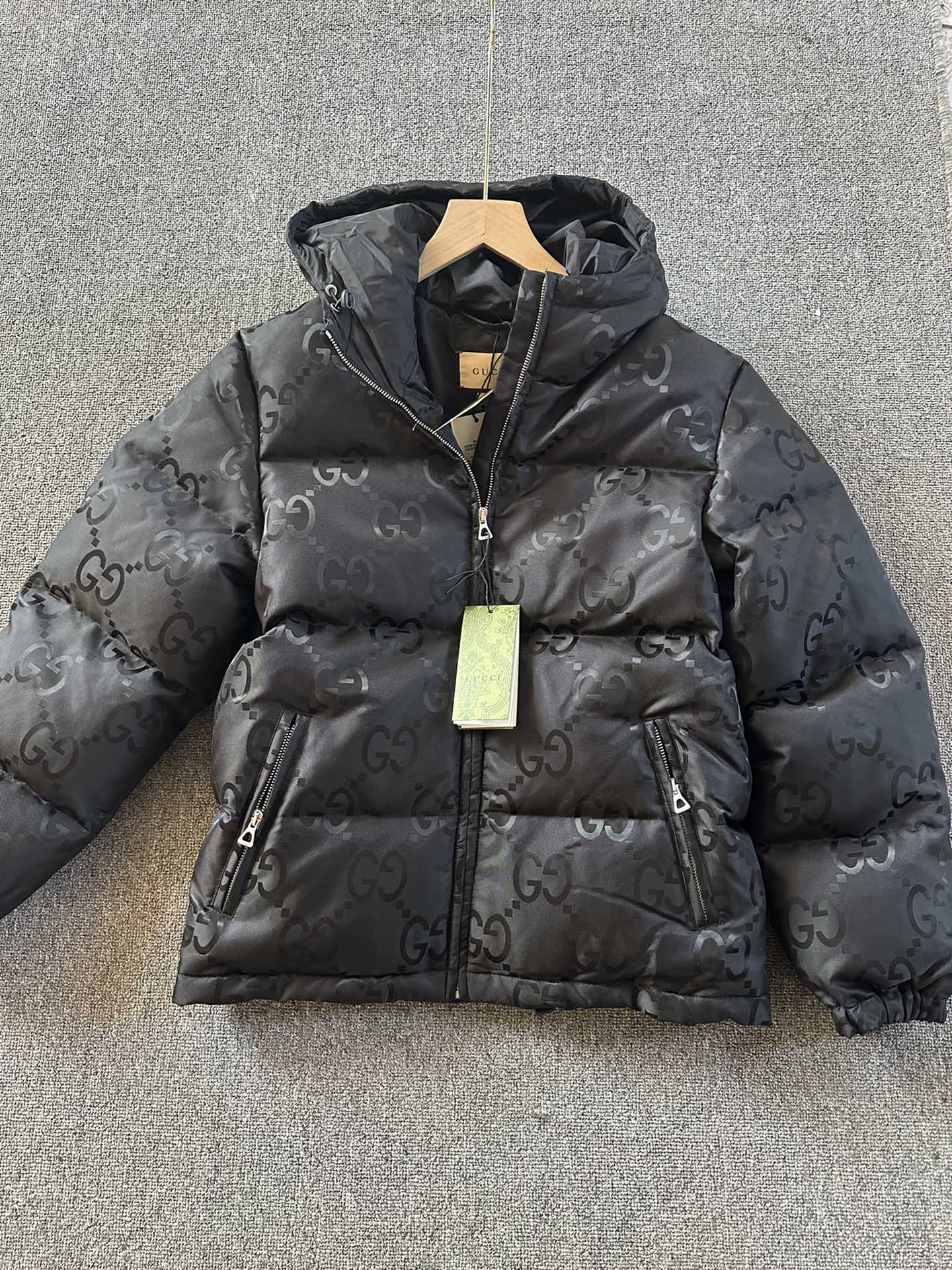 GU Warm Jacket  2 Color 's