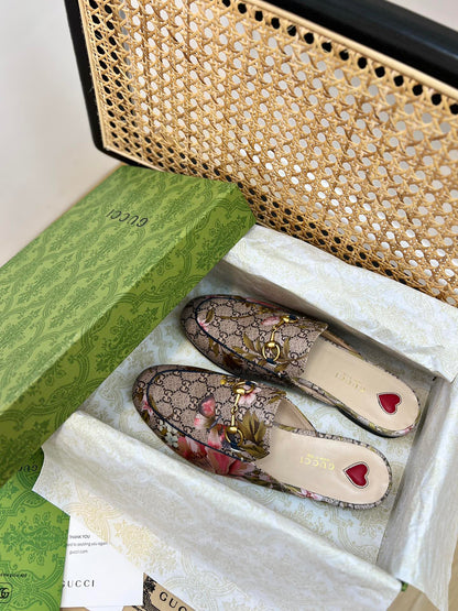 GU Mule sandals Flower