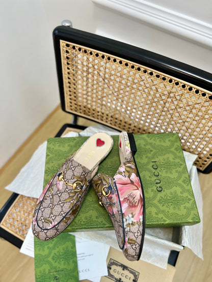 GU Mule sandals Flower