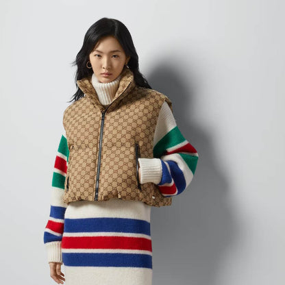 GU Sweater Woman Crop